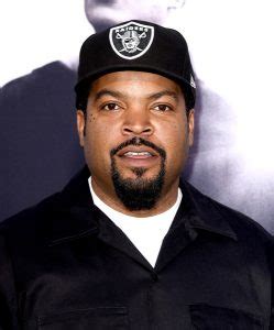 what street did ice cube grow up on